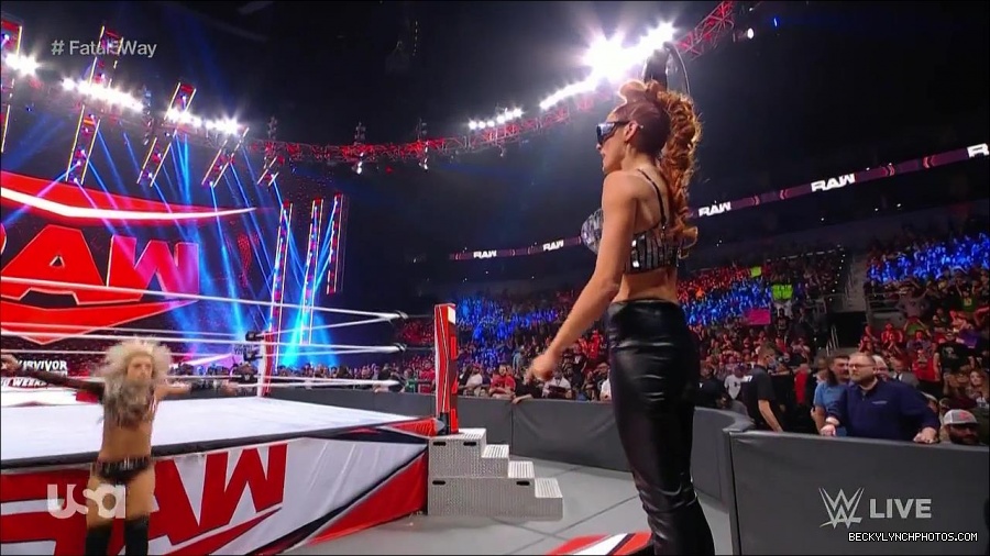 WWE_Monday_Night_Raw_2021_11_08_720p_HDTV_x264-NWCHD_mp4_005616668.jpg