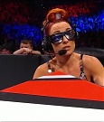 WWE_Monday_Night_Raw_2021_11_08_720p_HDTV_x264-NWCHD_mp4_004932884.jpg