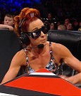 WWE_Monday_Night_Raw_2021_11_08_720p_HDTV_x264-NWCHD_mp4_005150902.jpg