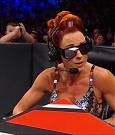 WWE_Monday_Night_Raw_2021_11_08_720p_HDTV_x264-NWCHD_mp4_005152103.jpg