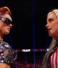 WWE_Monday_Night_Raw_2021_11_08_720p_HDTV_x264-NWCHD_mp4_005629080.jpg