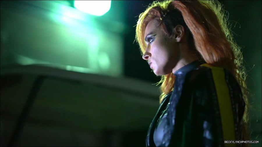 Becky_Lynch_-_The_Man_mp4_000089700.jpg