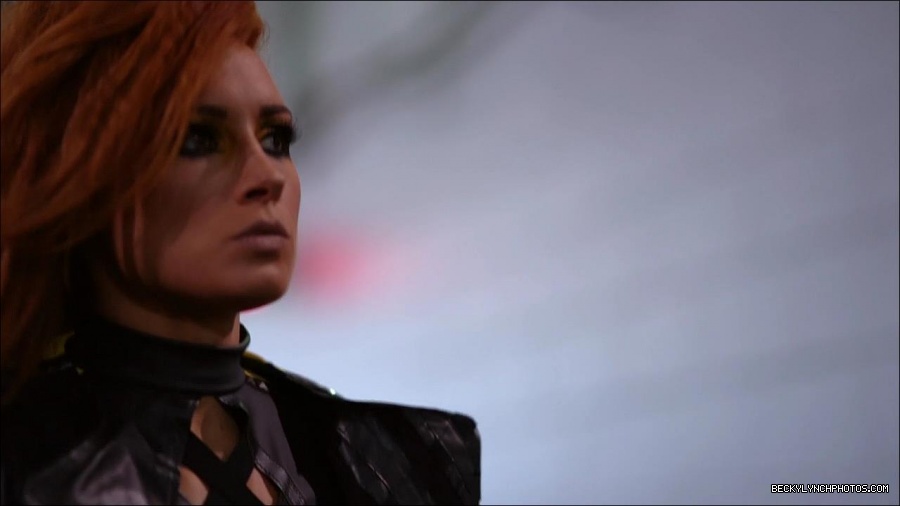 Becky_Lynch_-_The_Man_mp4_000090500.jpg