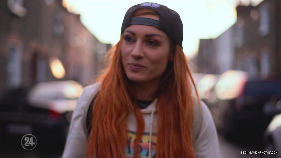 Becky_Lynch_-_The_Man_mp4_000243533.jpg