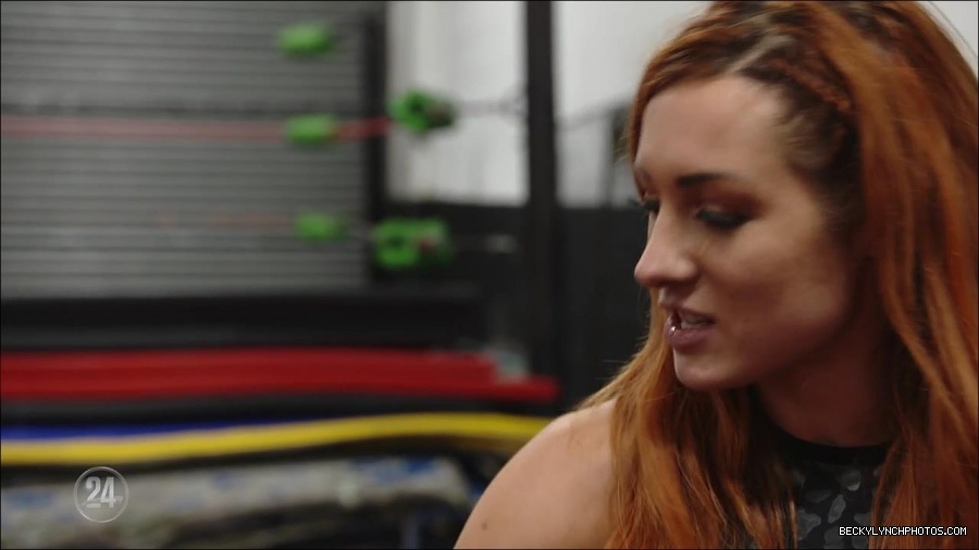 Becky_Lynch_-_The_Man_mp4_000257933.jpg