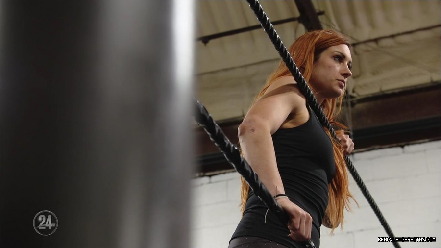 Becky_Lynch_-_The_Man_mp4_000265533.jpg