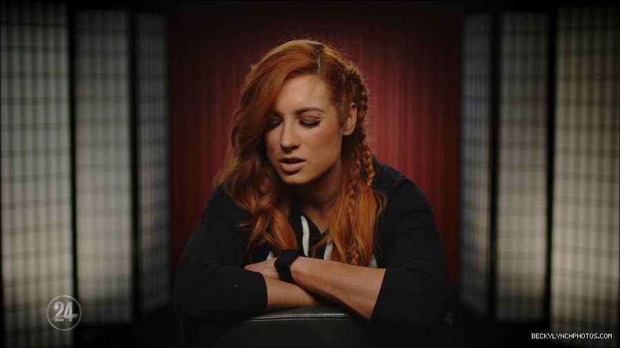 Becky_Lynch_-_The_Man_mp4_000314900.jpg