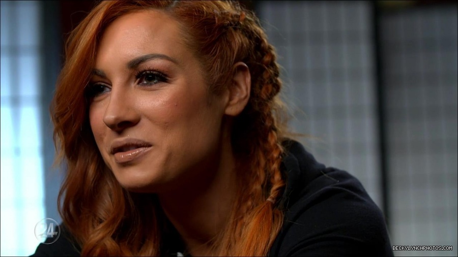 Becky_Lynch_-_The_Man_mp4_000319300.jpg