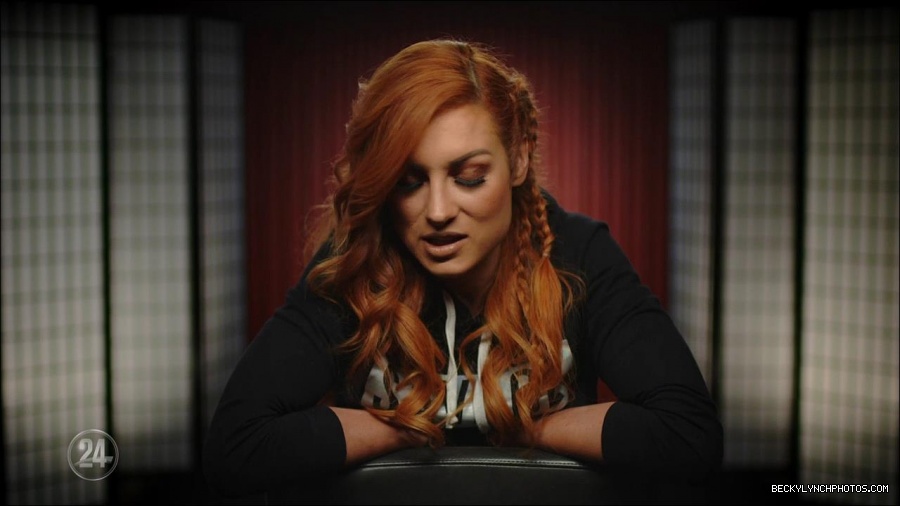 Becky_Lynch_-_The_Man_mp4_000332900.jpg