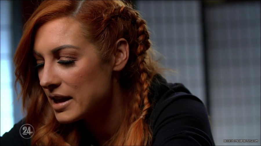 Becky_Lynch_-_The_Man_mp4_000363700.jpg