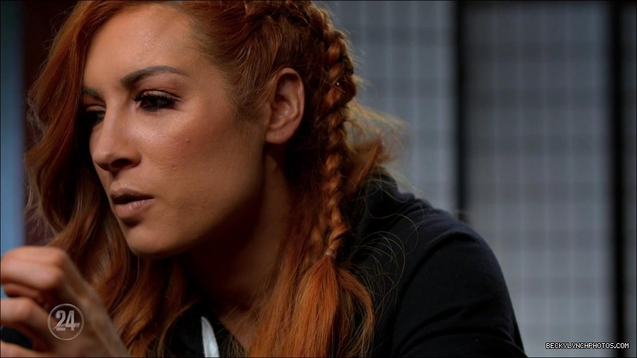 Becky_Lynch_-_The_Man_mp4_000565866.jpg