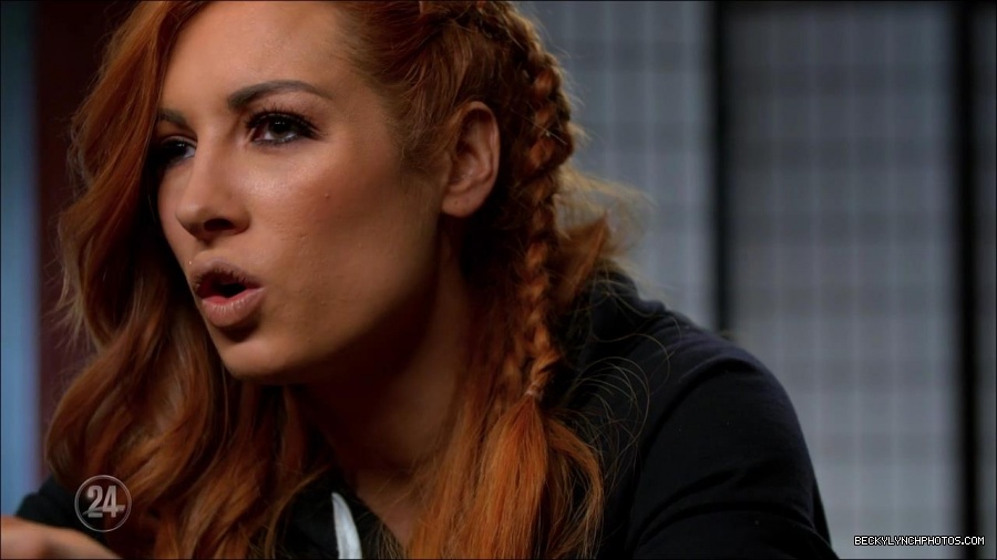 Becky_Lynch_-_The_Man_mp4_000567066.jpg