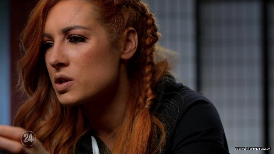 Becky_Lynch_-_The_Man_mp4_000567466.jpg