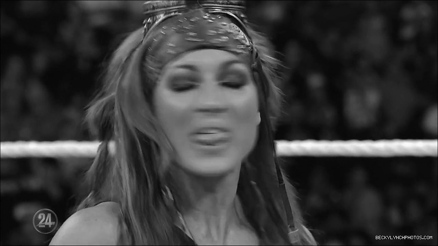 Becky_Lynch_-_The_Man_mp4_000902333.jpg