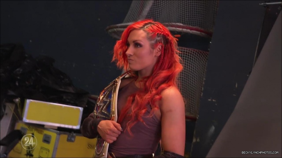 Becky_Lynch_-_The_Man_mp4_000966333.jpg