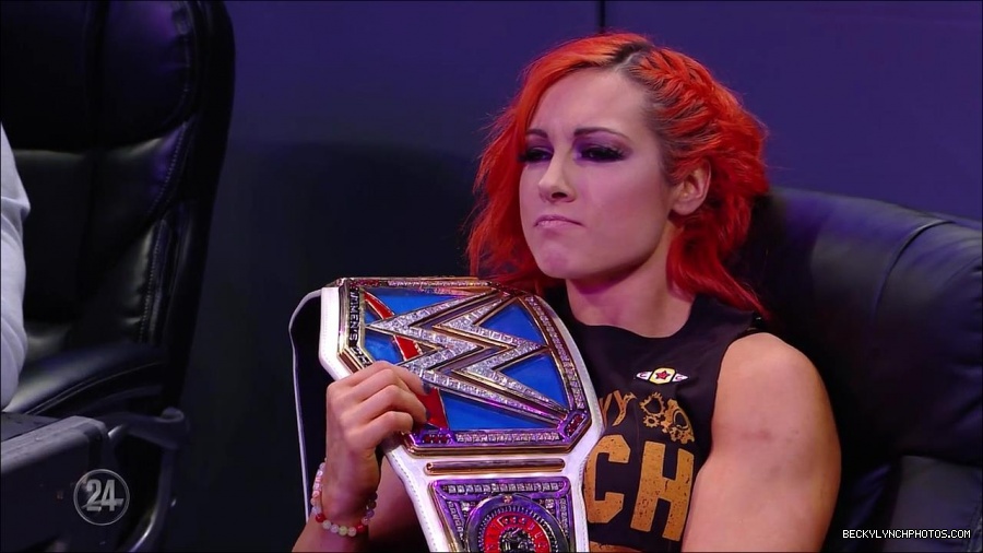 Becky_Lynch_-_The_Man_mp4_000973933.jpg