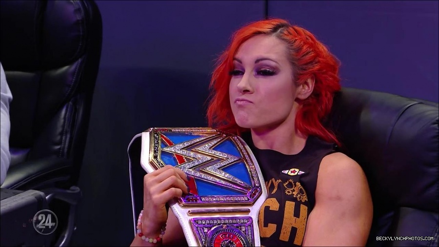 Becky_Lynch_-_The_Man_mp4_000974333.jpg