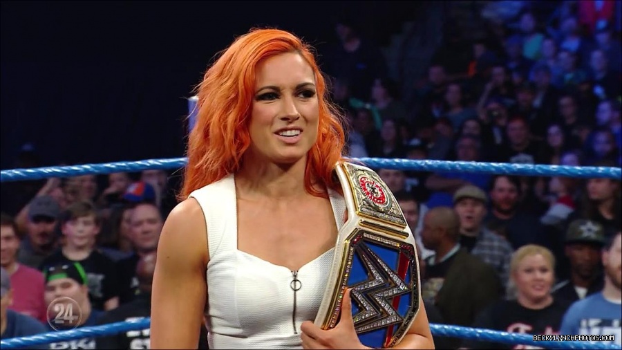 Becky_Lynch_-_The_Man_mp4_000977533.jpg