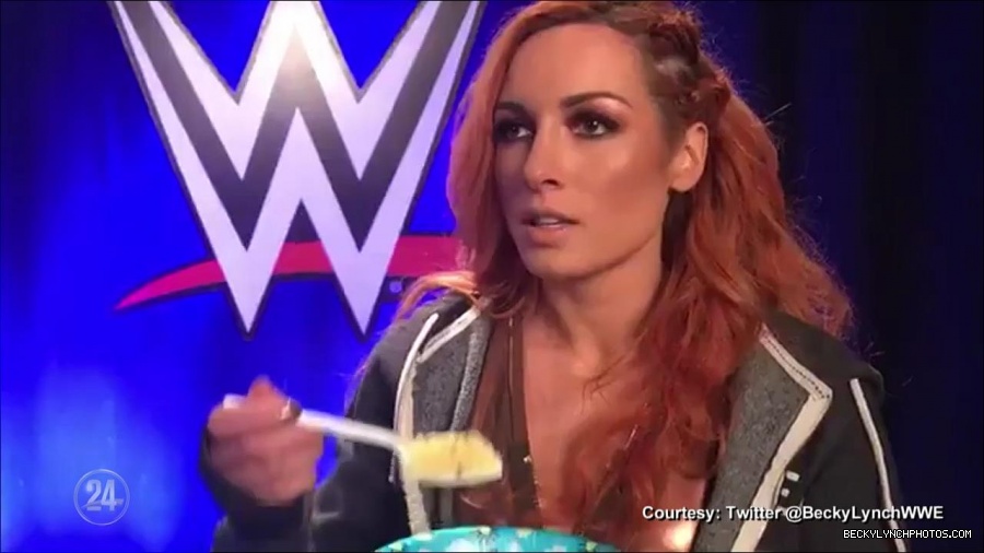 Becky_Lynch_-_The_Man_mp4_001103566.jpg