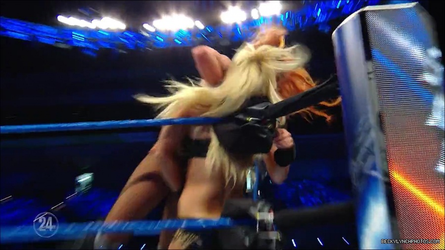 Becky_Lynch_-_The_Man_mp4_001138366.jpg