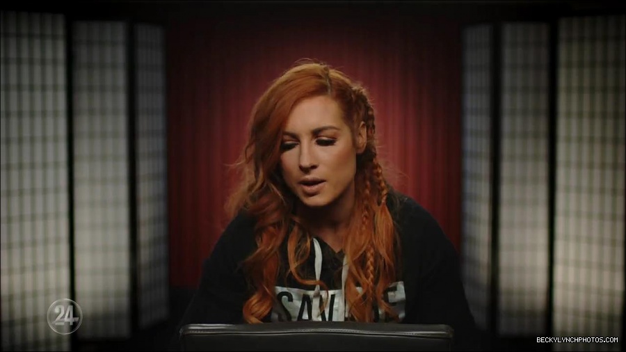 Becky_Lynch_-_The_Man_mp4_001148366.jpg