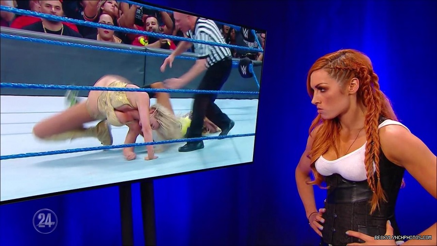 Becky_Lynch_-_The_Man_mp4_001159566.jpg