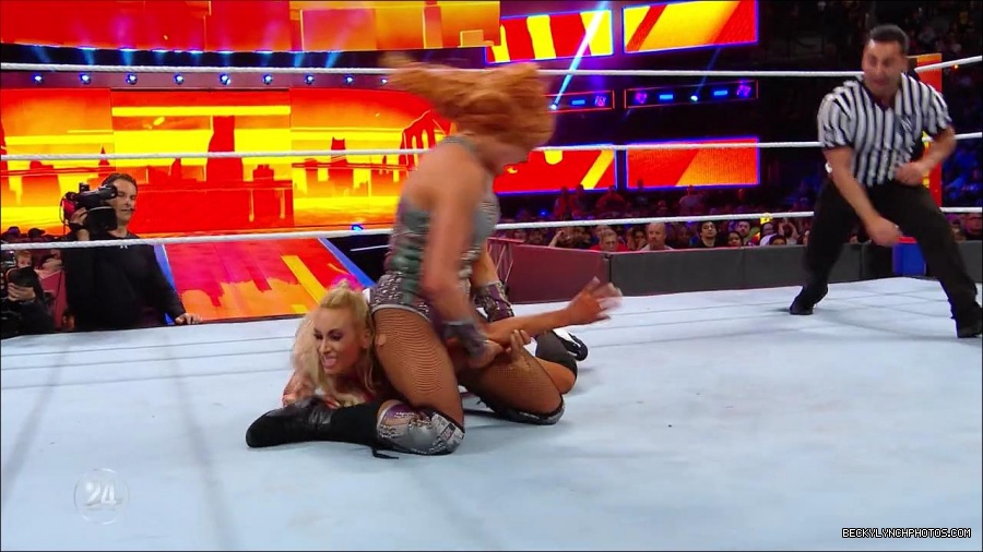 Becky_Lynch_-_The_Man_mp4_001189966.jpg