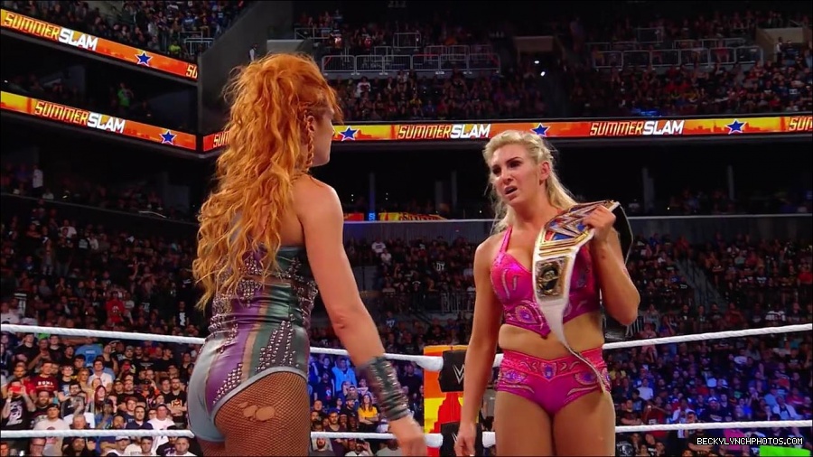 Becky_Lynch_-_The_Man_mp4_001226366.jpg