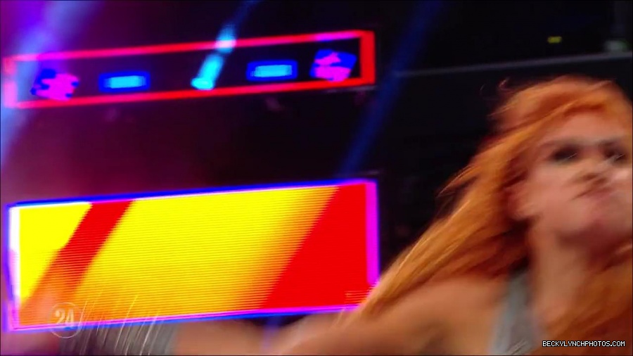 Becky_Lynch_-_The_Man_mp4_001227566.jpg