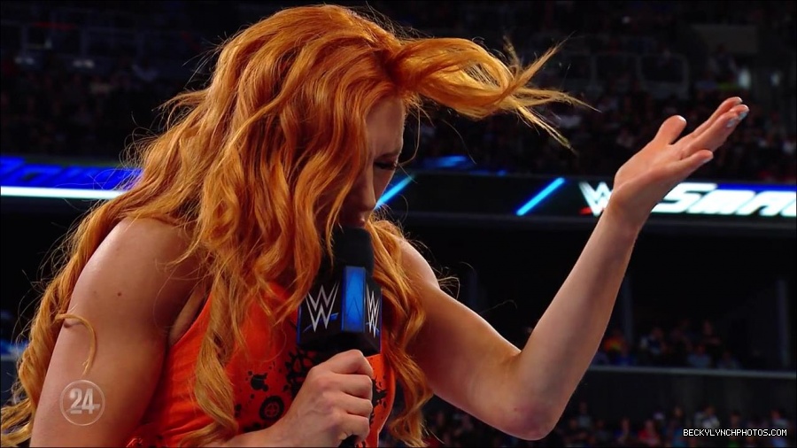 Becky_Lynch_-_The_Man_mp4_001283566.jpg