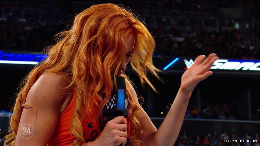 Becky_Lynch_-_The_Man_mp4_001284366.jpg