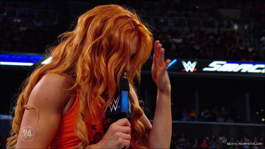 Becky_Lynch_-_The_Man_mp4_001284766.jpg