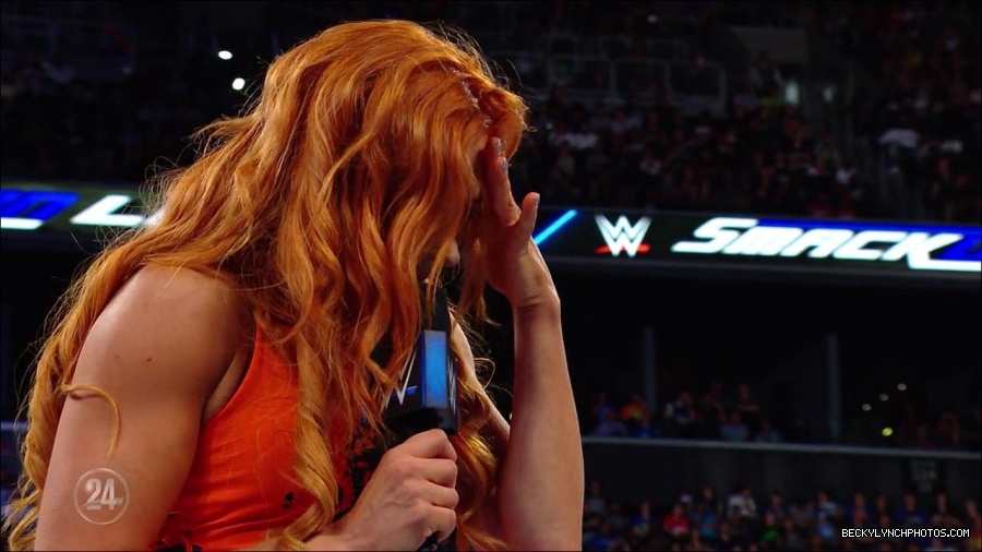 Becky_Lynch_-_The_Man_mp4_001285966.jpg