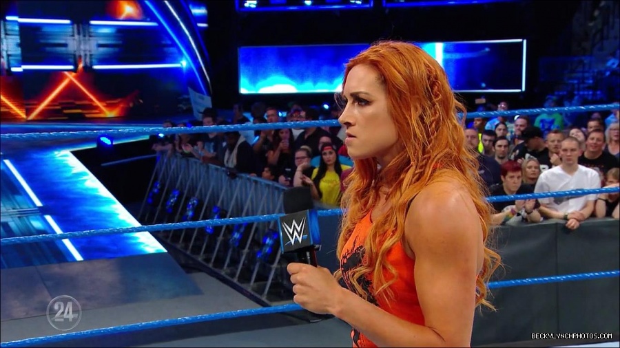 Becky_Lynch_-_The_Man_mp4_001291966.jpg