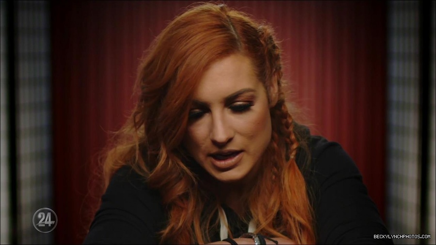 Becky_Lynch_-_The_Man_mp4_001299566.jpg