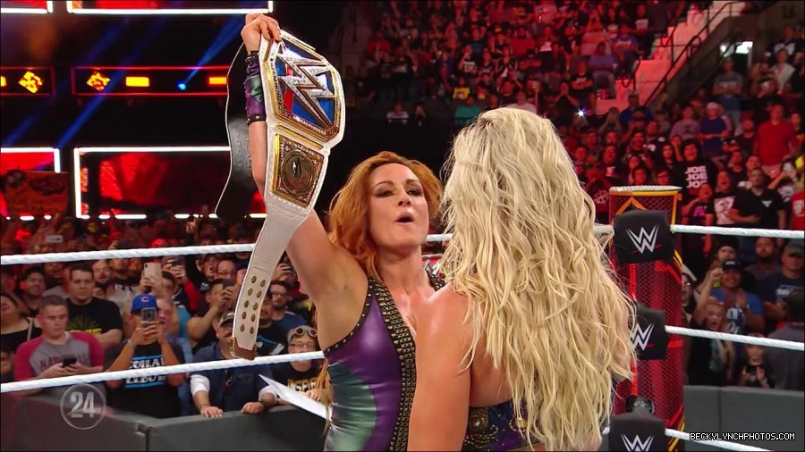 Becky_Lynch_-_The_Man_mp4_001337966.jpg