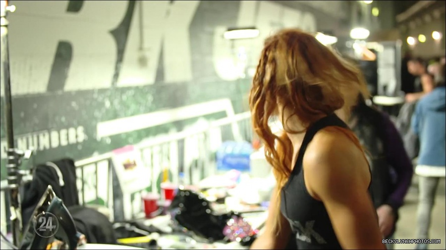 Becky_Lynch_-_The_Man_mp4_001551033.jpg