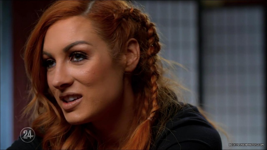 Becky_Lynch_-_The_Man_mp4_001634166.jpg