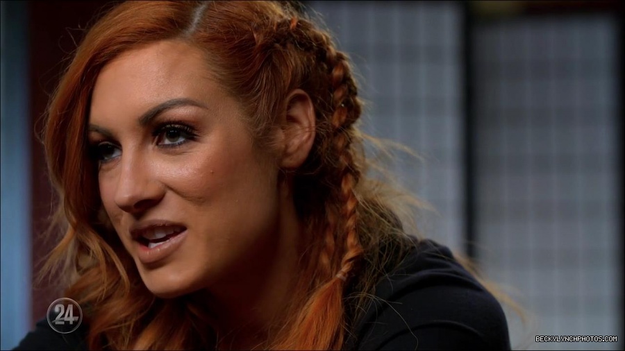 Becky_Lynch_-_The_Man_mp4_001634966.jpg