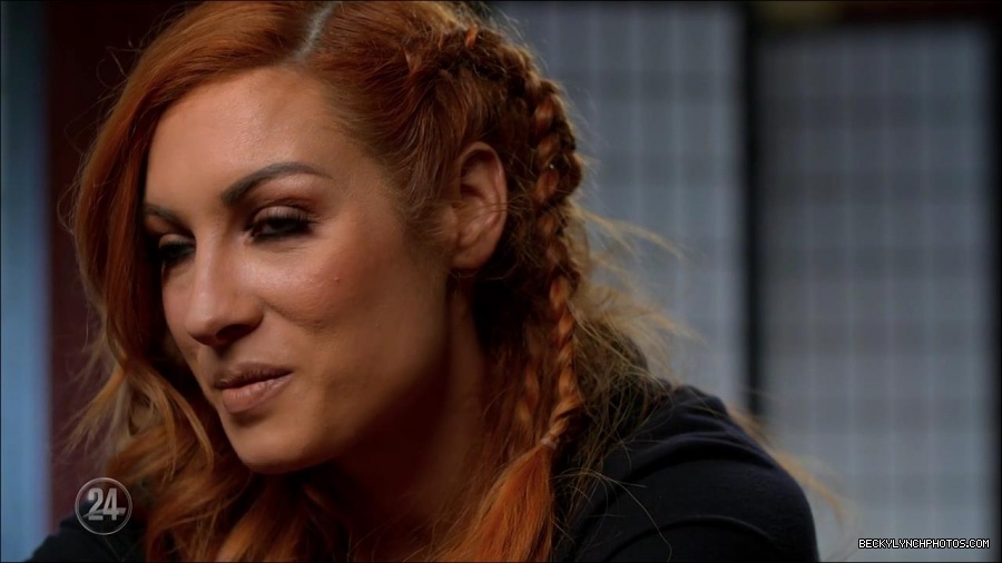 Becky_Lynch_-_The_Man_mp4_001635366.jpg