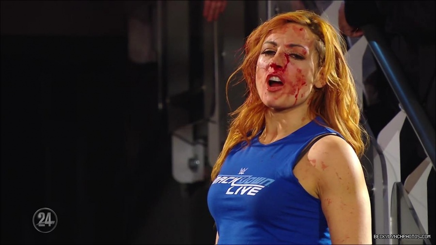 Becky_Lynch_-_The_Man_mp4_001712566.jpg