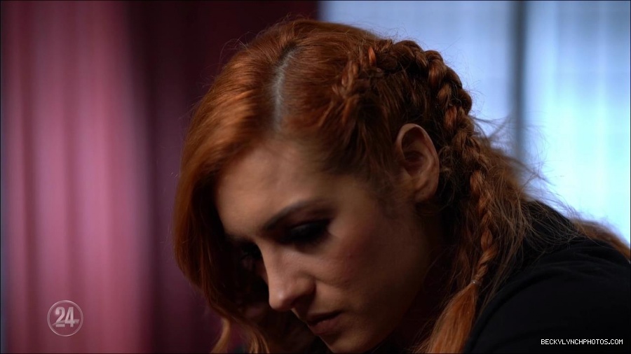 Becky_Lynch_-_The_Man_mp4_001736166.jpg