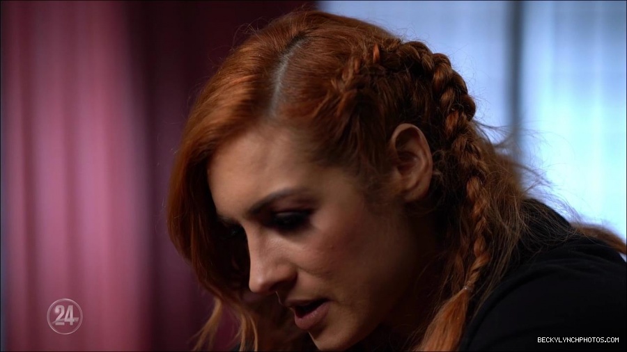 Becky_Lynch_-_The_Man_mp4_001737366.jpg