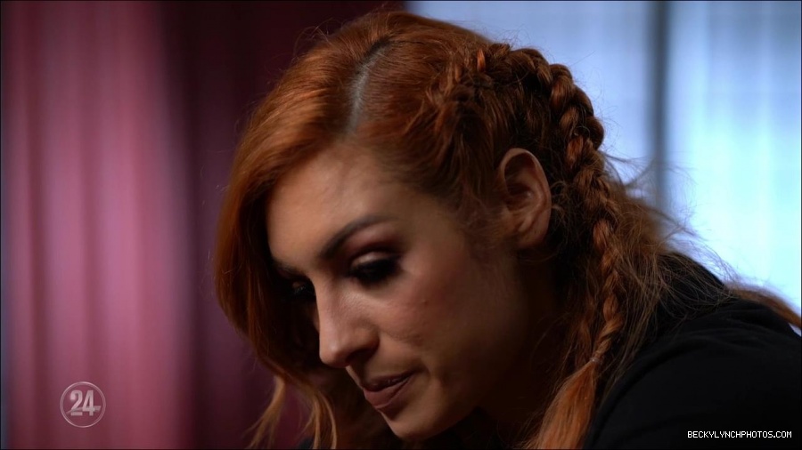 Becky_Lynch_-_The_Man_mp4_001738566.jpg