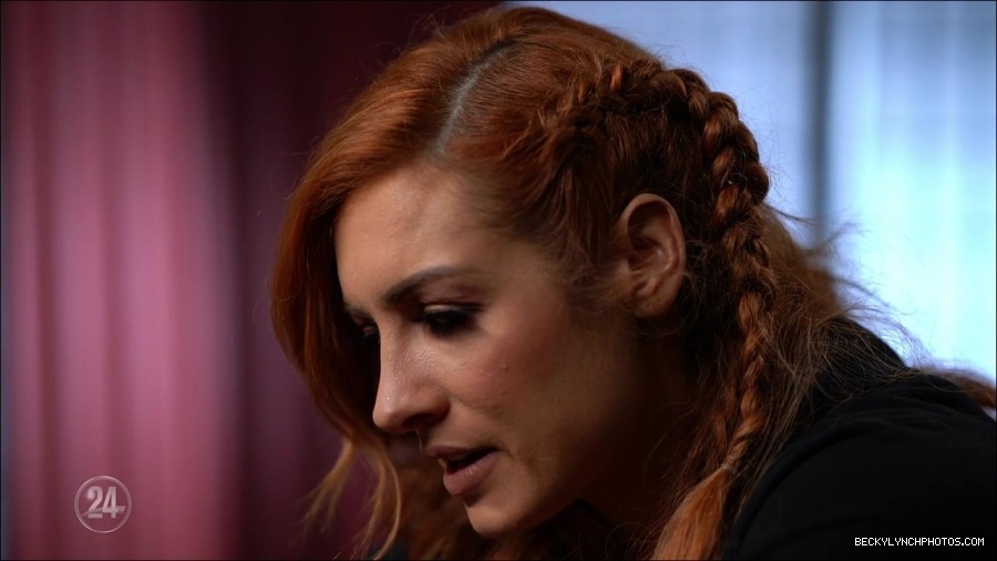 Becky_Lynch_-_The_Man_mp4_001740566.jpg