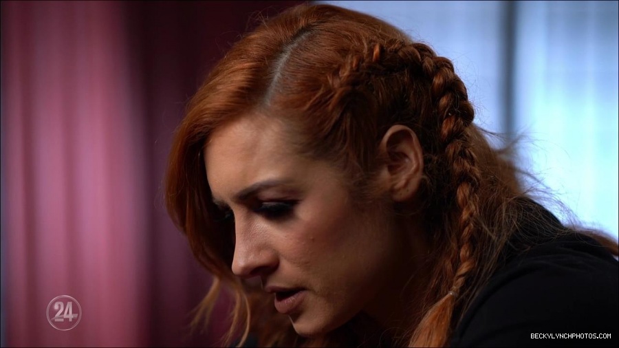 Becky_Lynch_-_The_Man_mp4_001745366.jpg