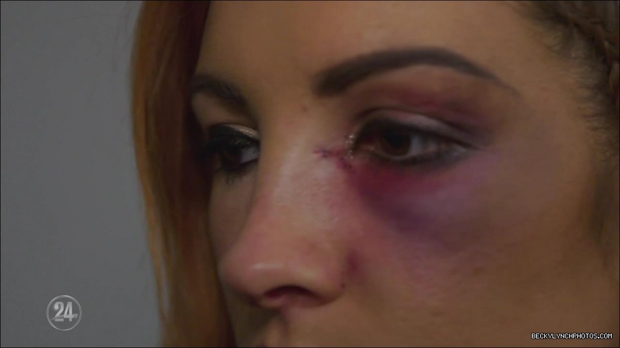 Becky_Lynch_-_The_Man_mp4_001767366.jpg