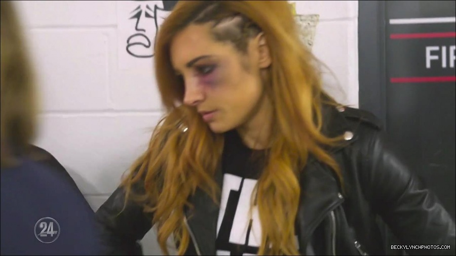 Becky_Lynch_-_The_Man_mp4_001844500.jpg