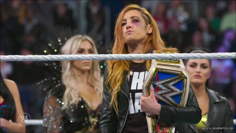 Becky_Lynch_-_The_Man_mp4_001893300.jpg