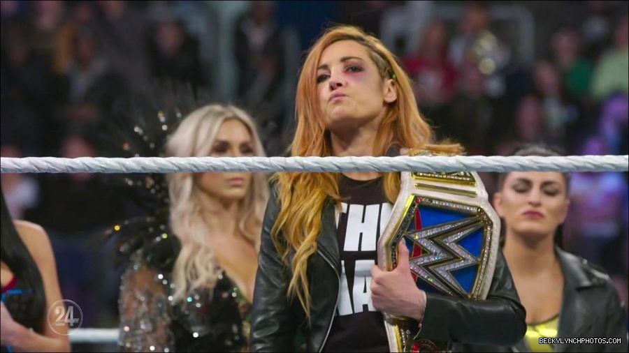 Becky_Lynch_-_The_Man_mp4_001894100.jpg